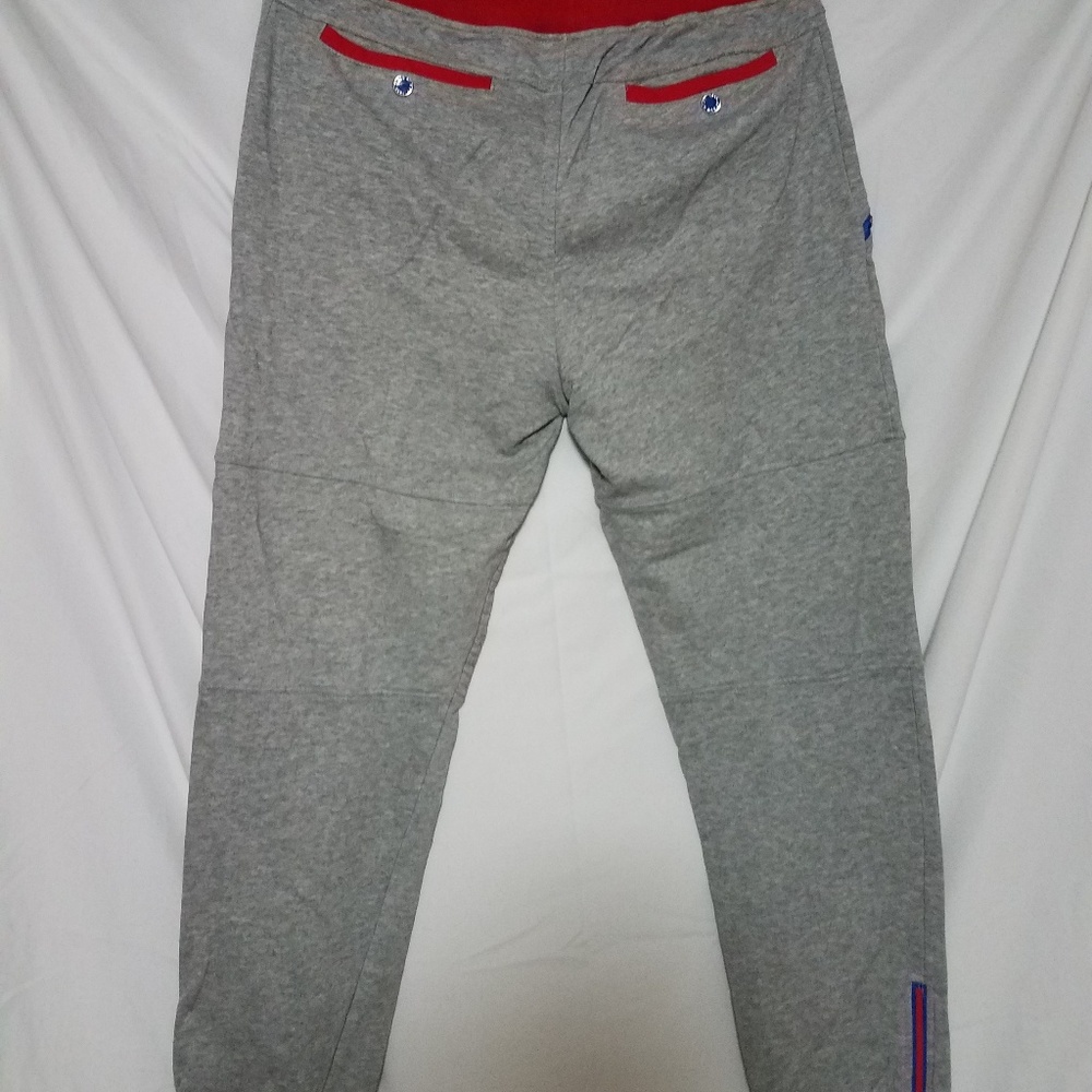 Sweat pants